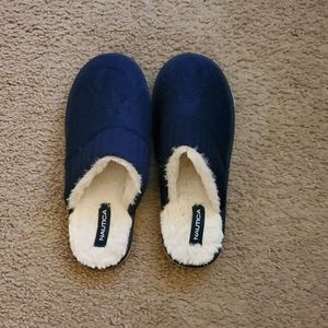 ❤❤FINAL PRICE❤❤ Nautica Slippers